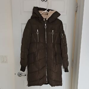 Brown/Green Hooded Puffer Coat with Zipper